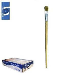 TB1578 Flat paintbrush, white bristles, aluminum ferrule, wooden handle, No. 28.