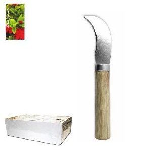 TB1165 Pruner with Wood Handle