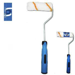 TB1565 Roller for Seals 60 X 28 MM with Polyethylene Handle.